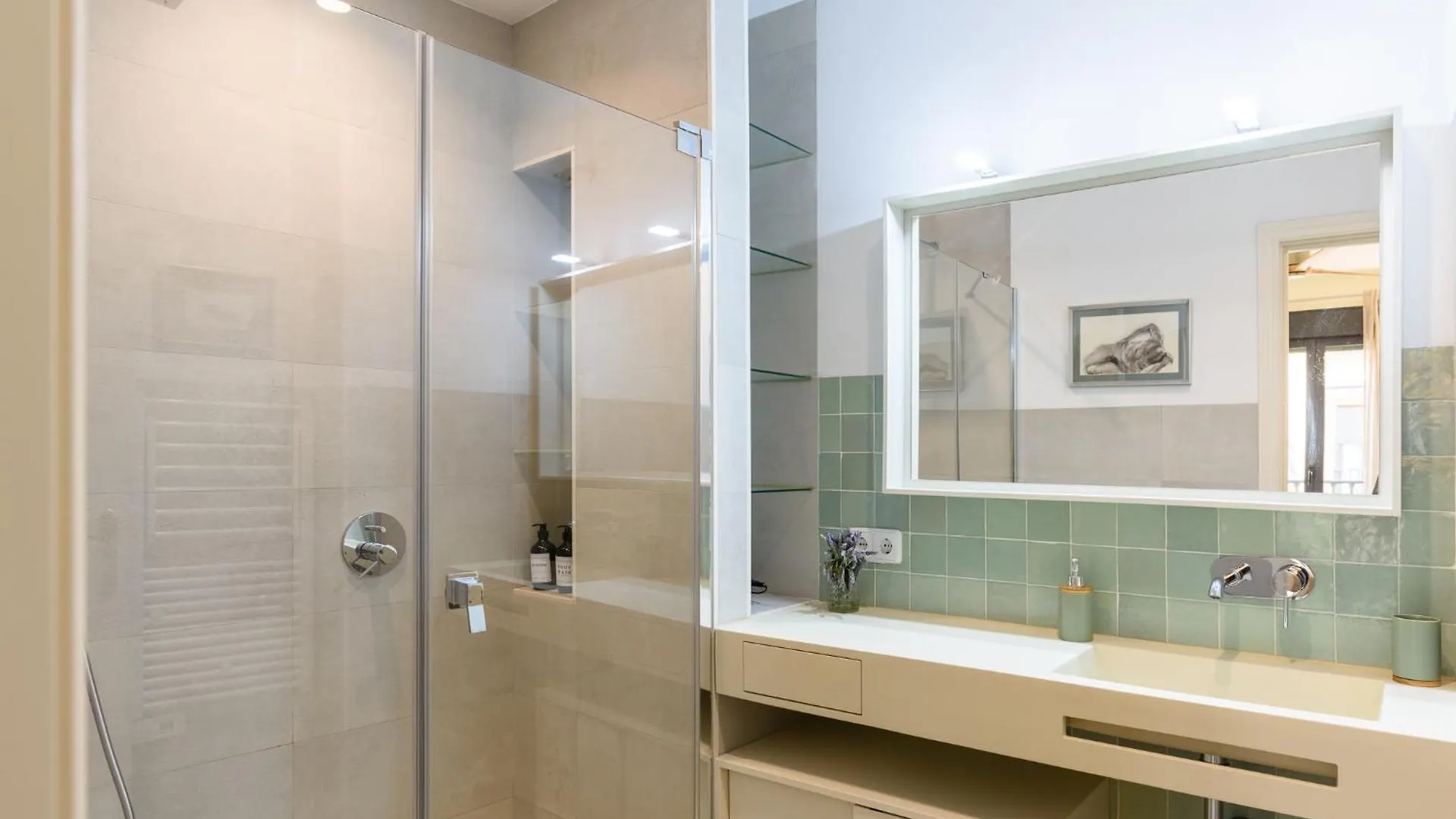 Lovely Apartment In Sevilla Spain